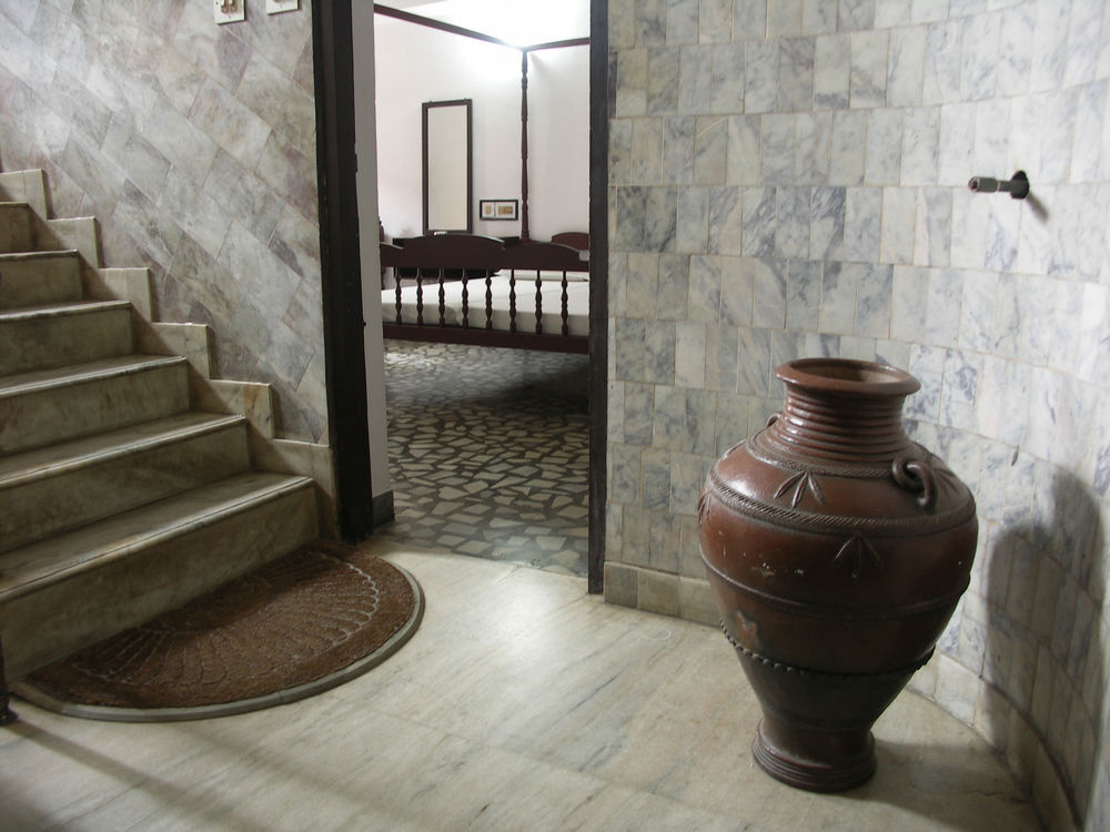 Hotel Park Avenue Kochi Interior photo